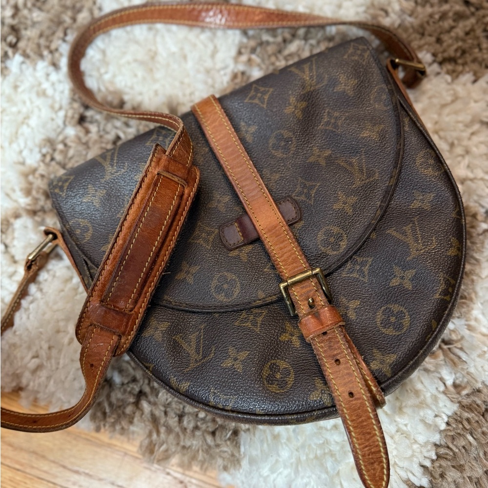 Louis Vuitton Monogram Saddle Crossbody Bag in Brown and Tan - Picture 4 of 6